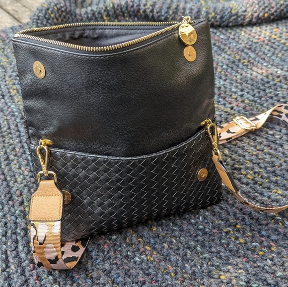 Urban expressions, crossbody - Picture 3 of 3